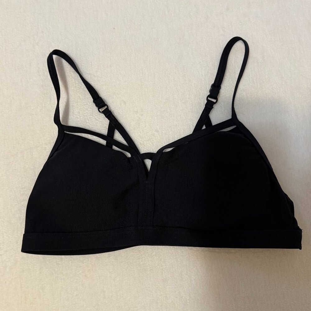 Black Strappy Bralette - Stylish & Comfortable